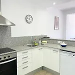 Familiar En Canyelles Appartement Roses
